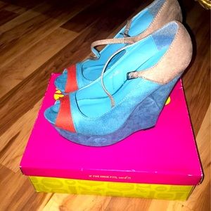 Color Block Wedges